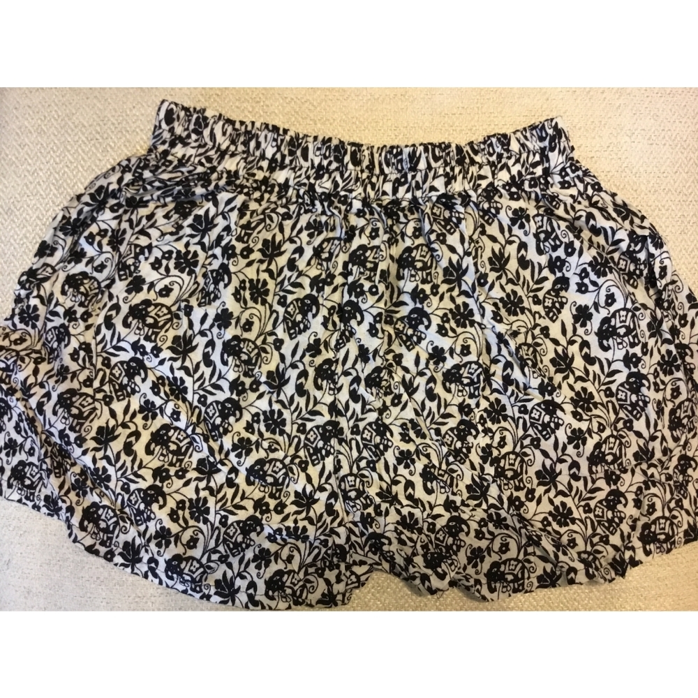 Flower  Thai Elephant Shorts Expandable Waist Band